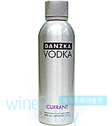 단즈카 커런츠  (DANZKA CURRANT VODKA) 750ml